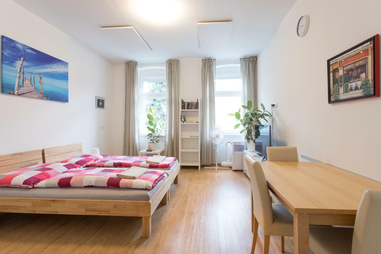 Vienna Smile Apartment Schoenbrunn Екстер'єр фото